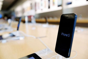 Apple Kills iPhone 5; New Models To Reach India On November 1st